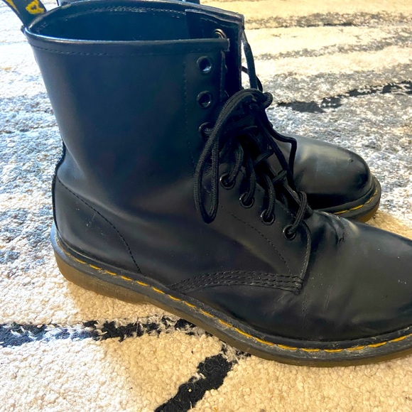 Unisex Dr Martens - Picture 7 of 7